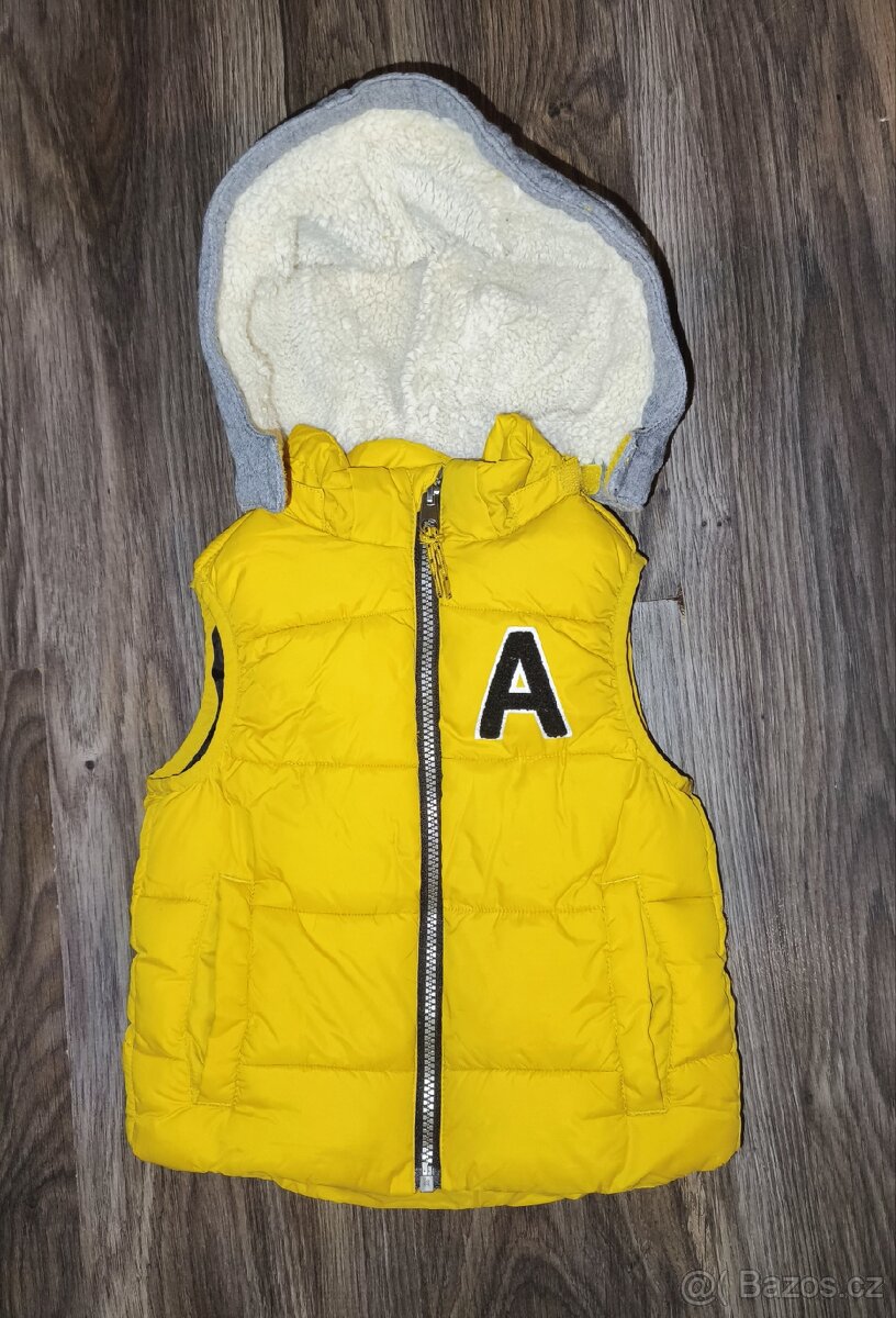 Dětská zimní vesta 3-4 roky