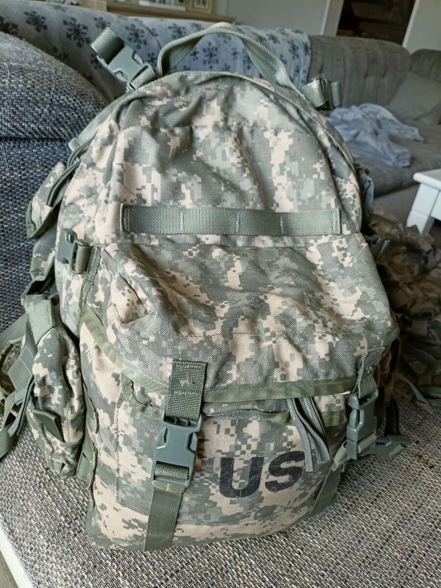 US Army batoh molle assault pack v UCP
