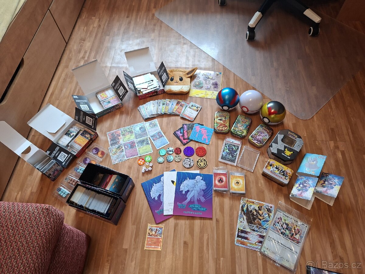 Pokemon karty a příslušenství