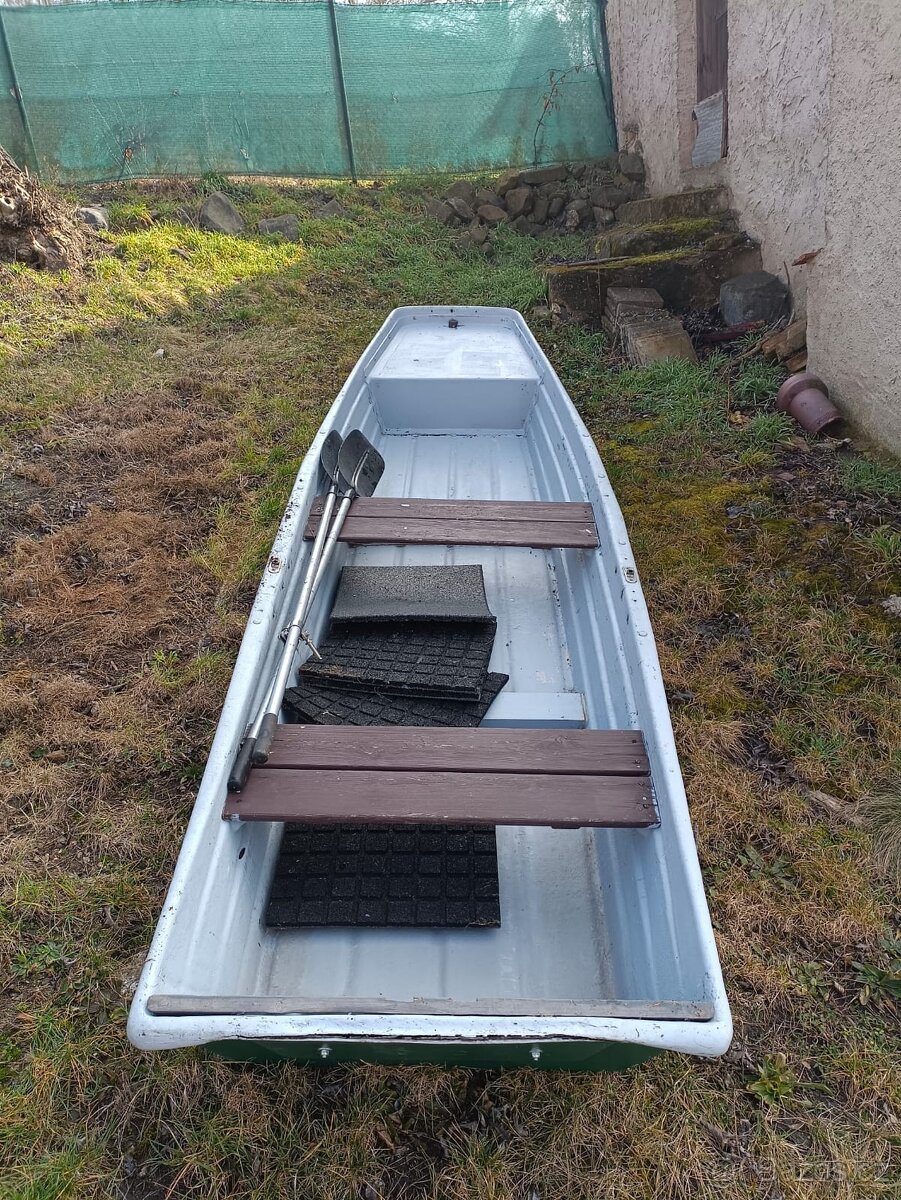 Prodám rybářskou pramici