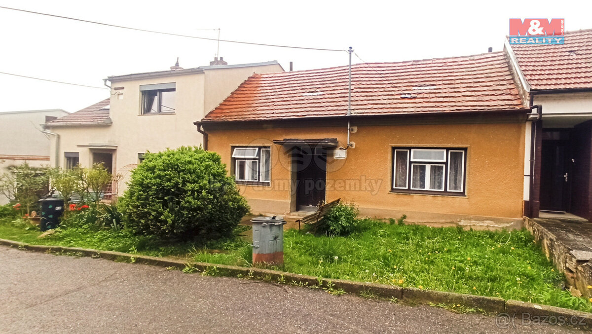 Prodej rodinného domu se zahradou, 307 m², Hrušky u Vyškova