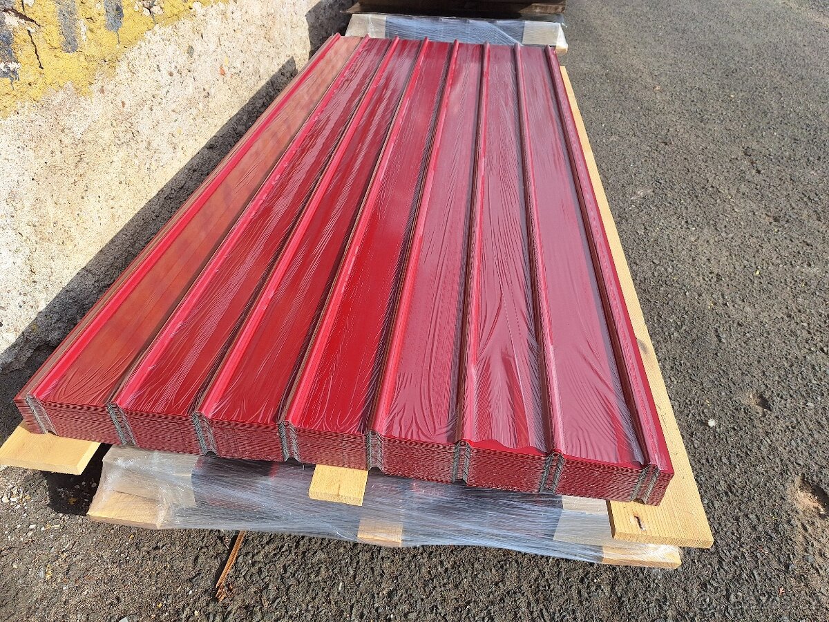 NOVÉ - Trapézové plechy v  RAL  3011 ,  290,-/ks