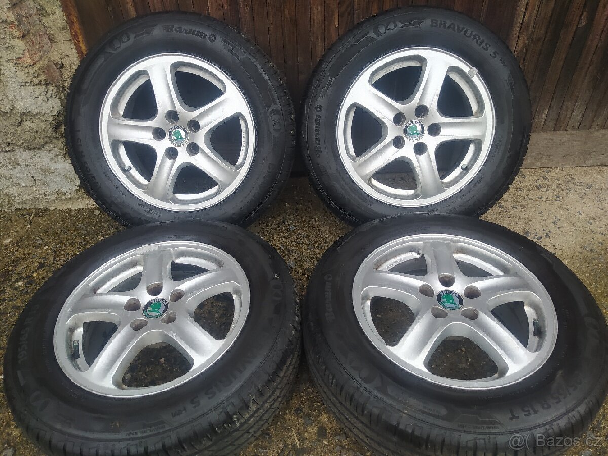 Sada alu kol Octavia 1 5x100 R15 195/65R15