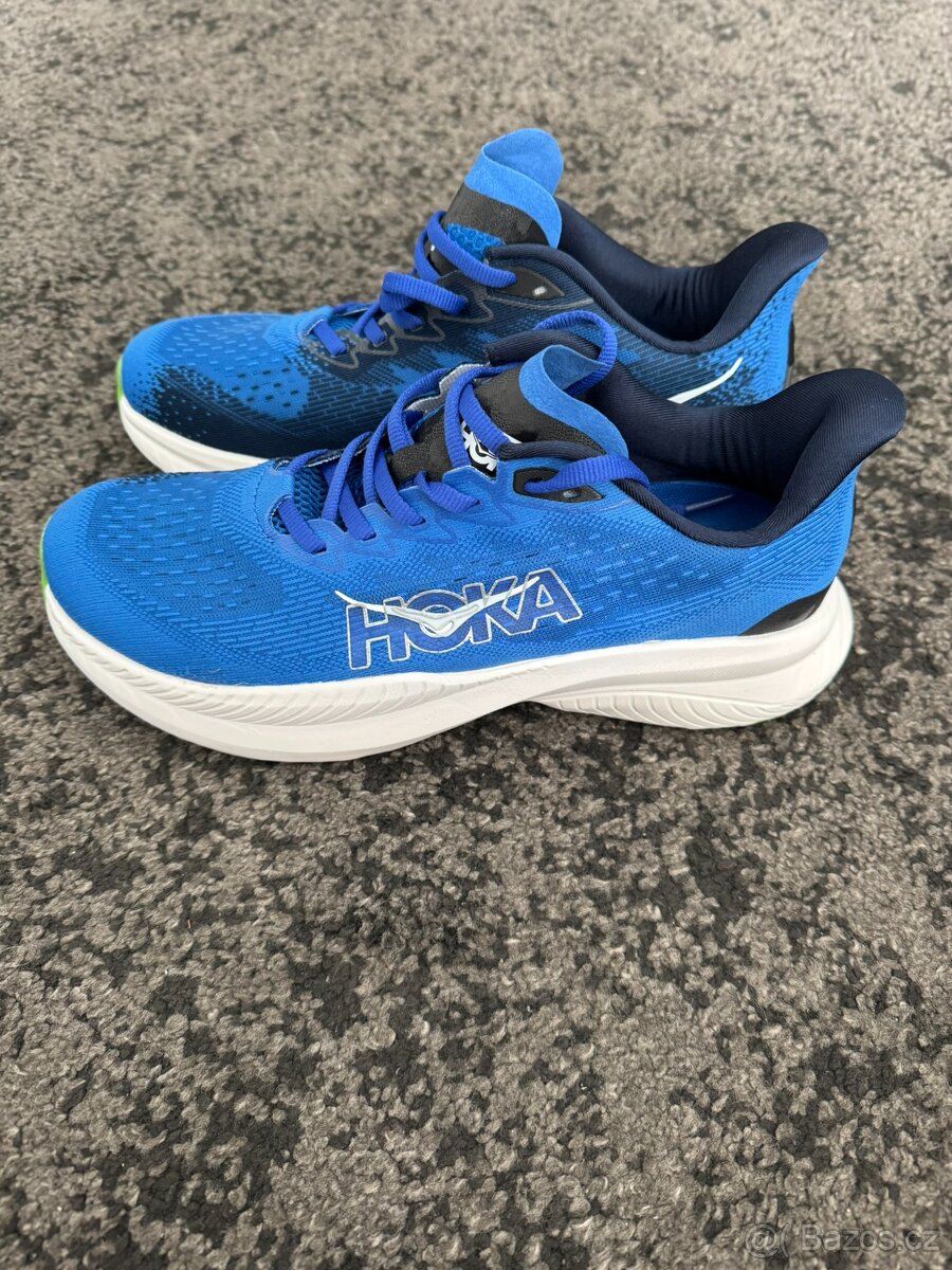 Modré boty HOKA Mach 6