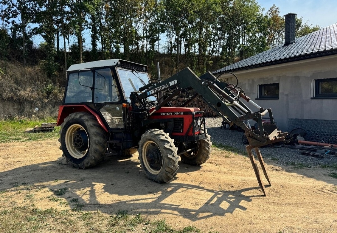 Čelní nakladač