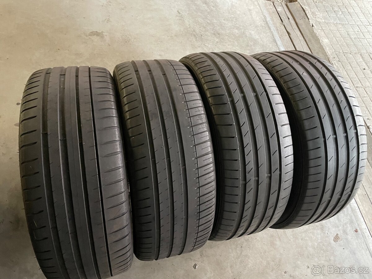 prodám letní pneumatiky 245/45/19 Kumho a Michelin celá sada