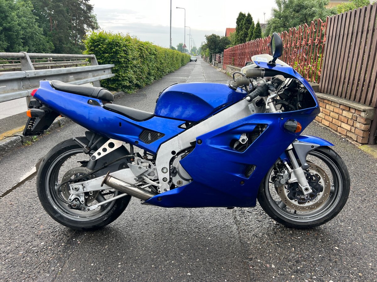 Kawasaki Zxr 400