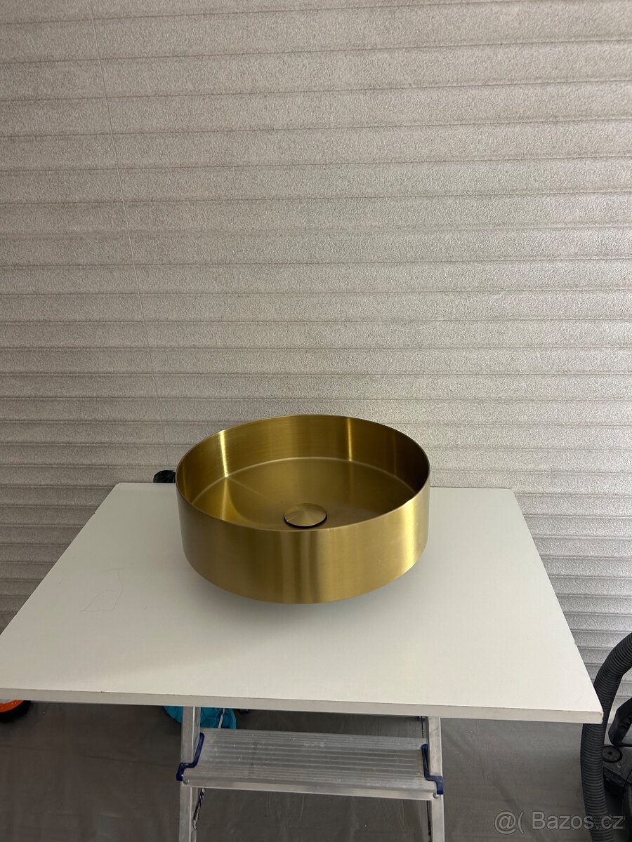 Prodám NOVÉ luxusní zlaté umyvadlo Sapho