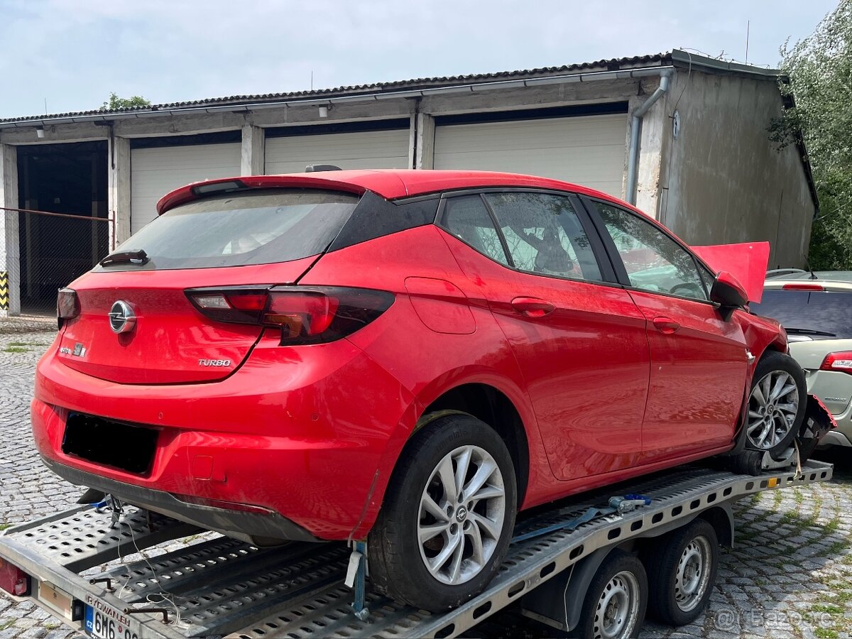 Opel Astra K 1,4 turbo 92kW autmat DÍLY