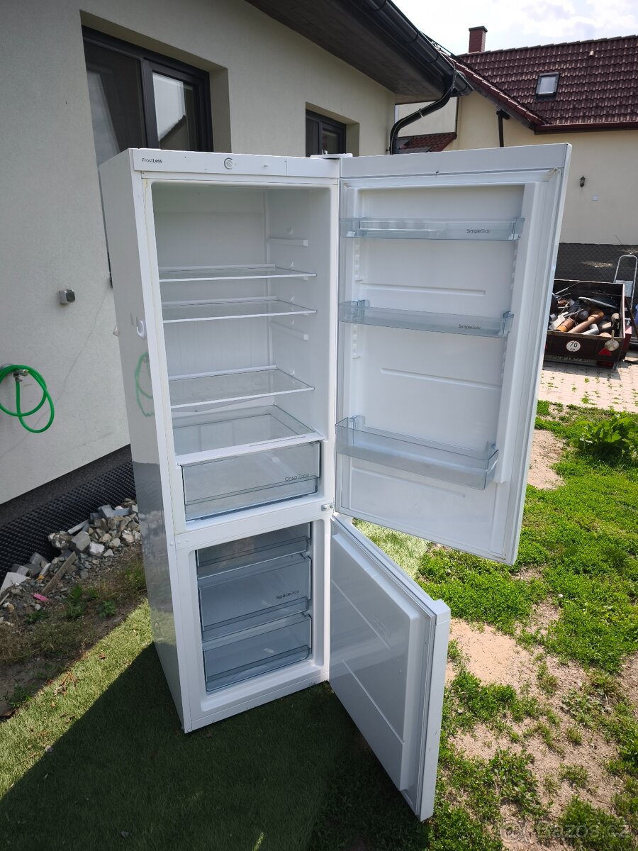 Lednice s mrazákem Gorenje 185cm