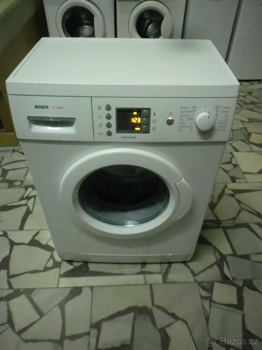 Prodáme pračku Bosch na 4,5 kg prádla, A class
