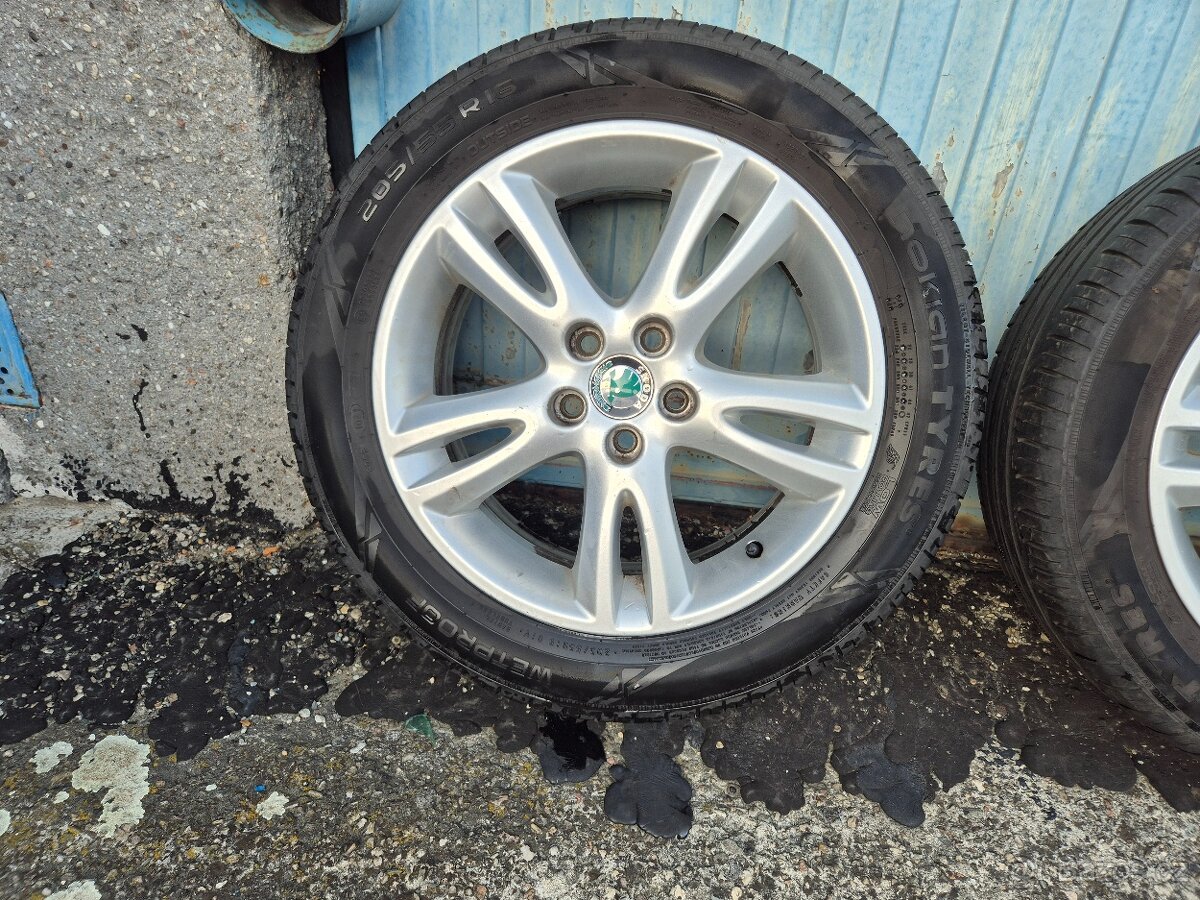 ALU+Pneu Original Škoda R16 5x100 ET 43 6,5J 205/55 DOT 1921