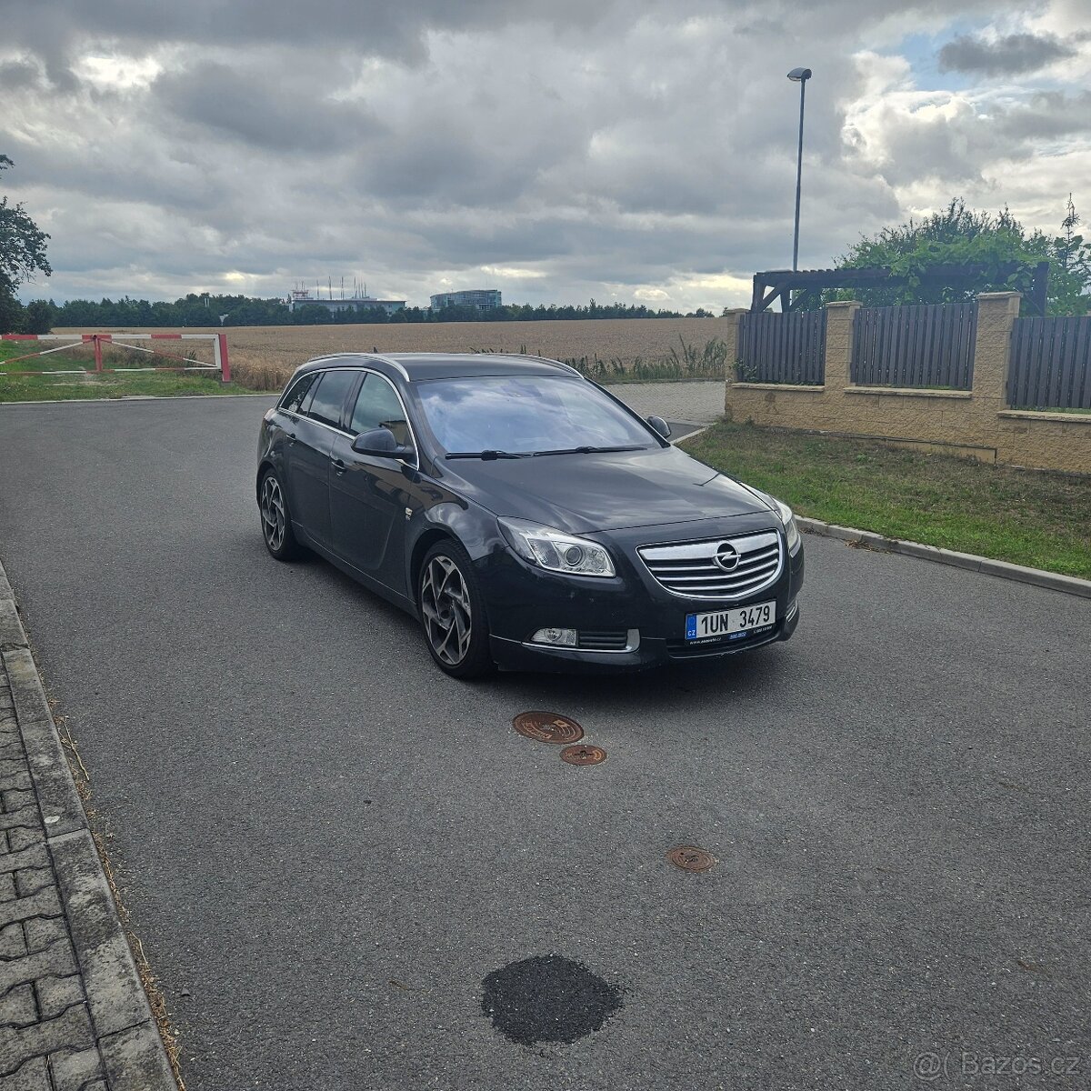 Opel Insignia BiTurbo 2.0 cdti výkon 143 kw opc line