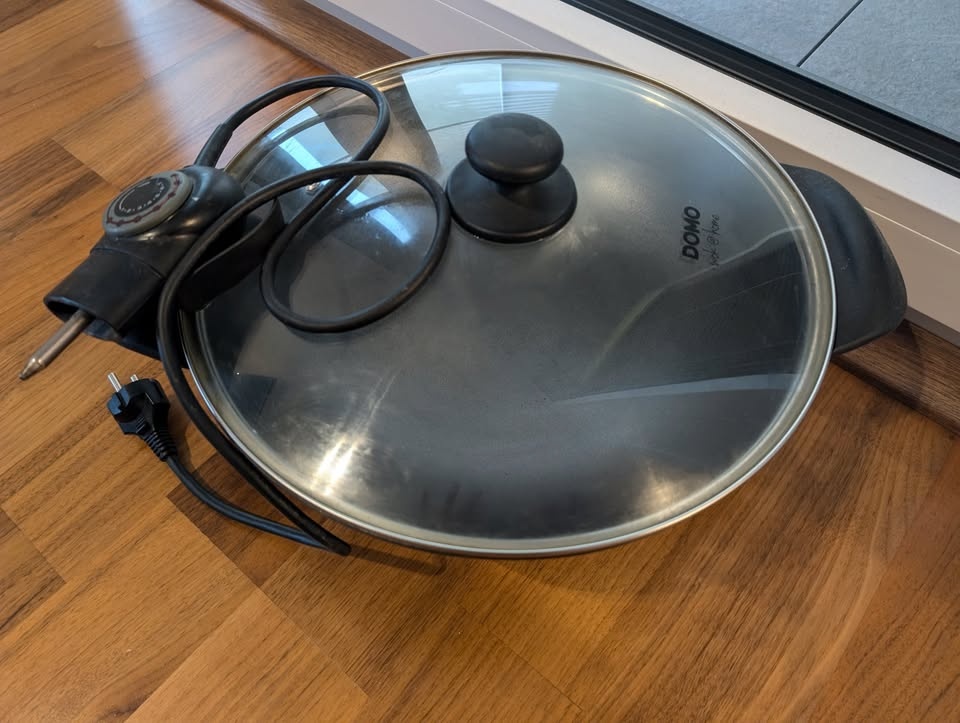 DOMO Elektrická pánev WOK