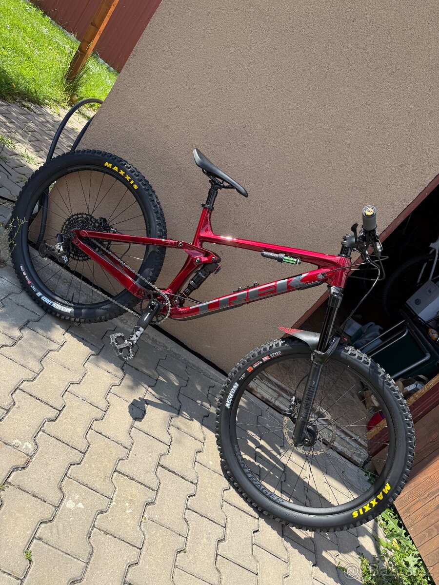 Trek Remedy 7