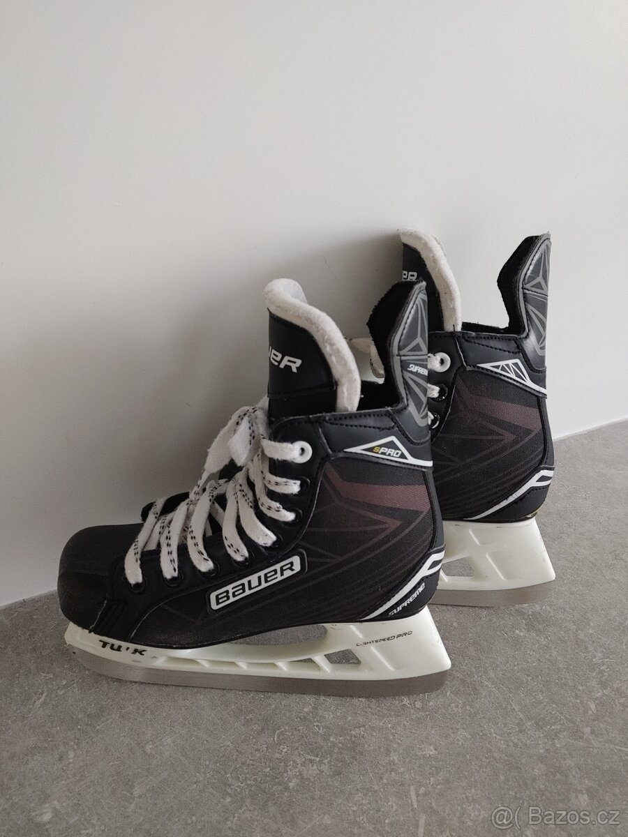 brusle Bauer, velikost 35