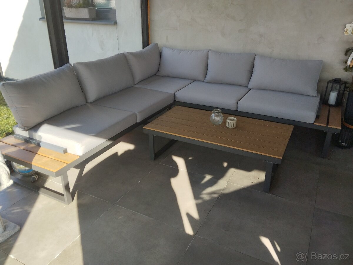 Zahradní sedací souprava