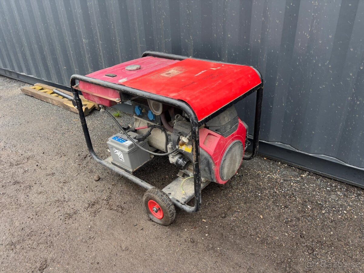 Benzíná elektrocentrála s el. startováním, skladem