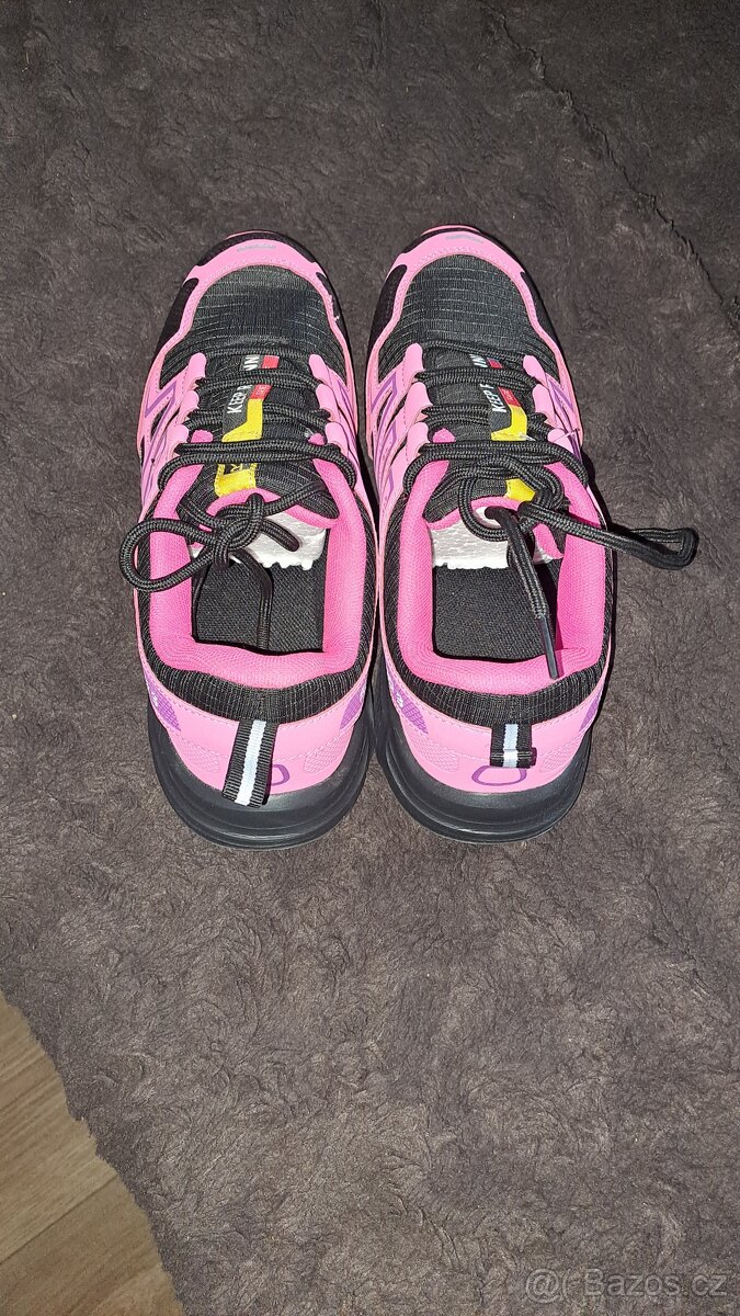 Sportovni boty vel.38