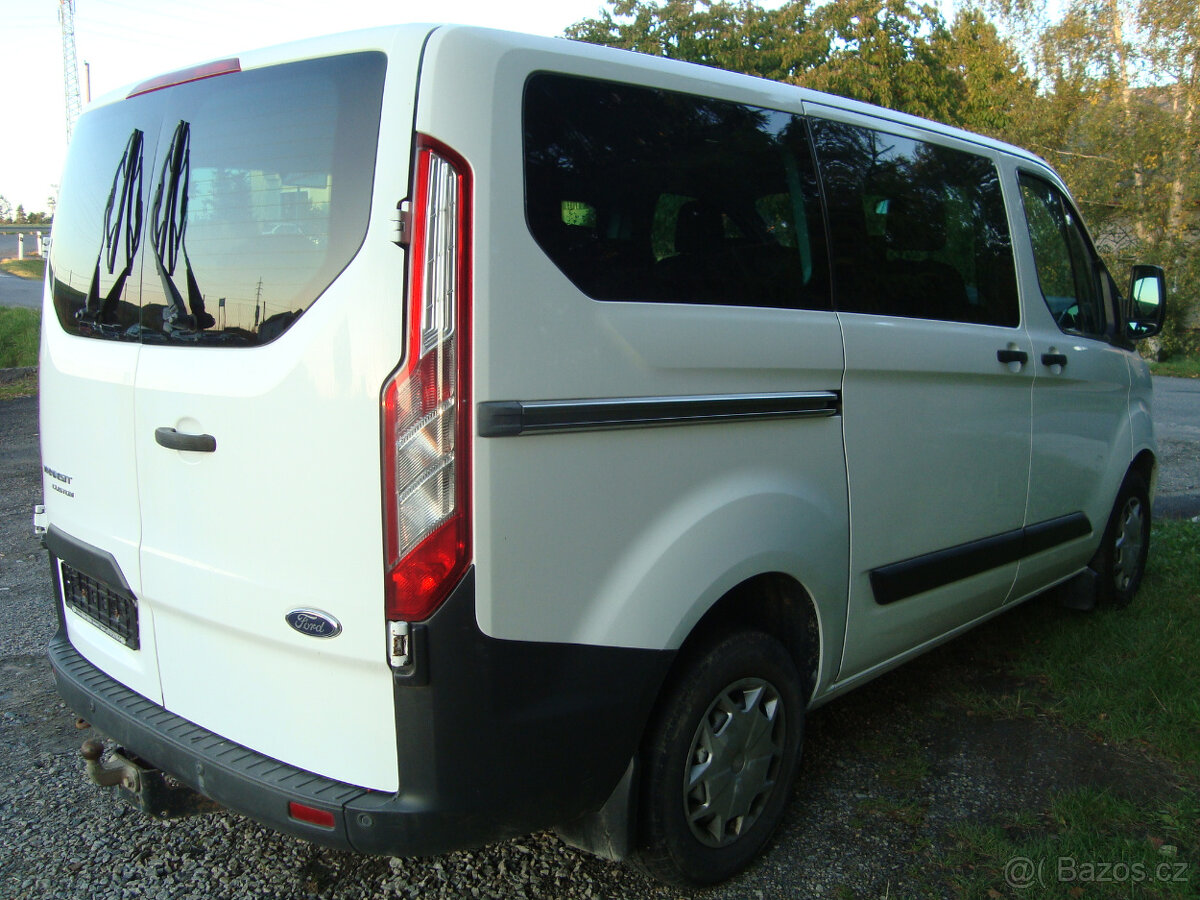 Ford Transit Custom 2.2 TDCi, STK 9/2027, 9 míst