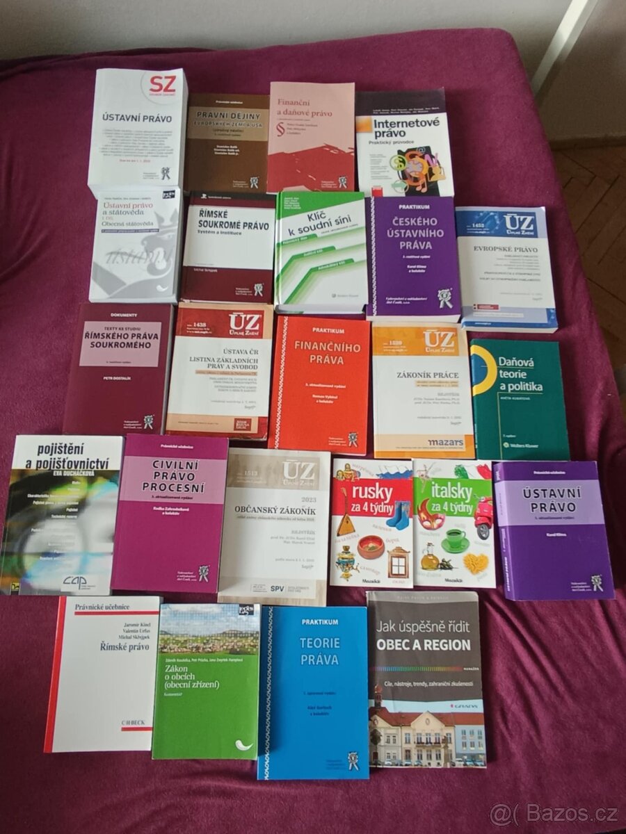 Právnické učebnice