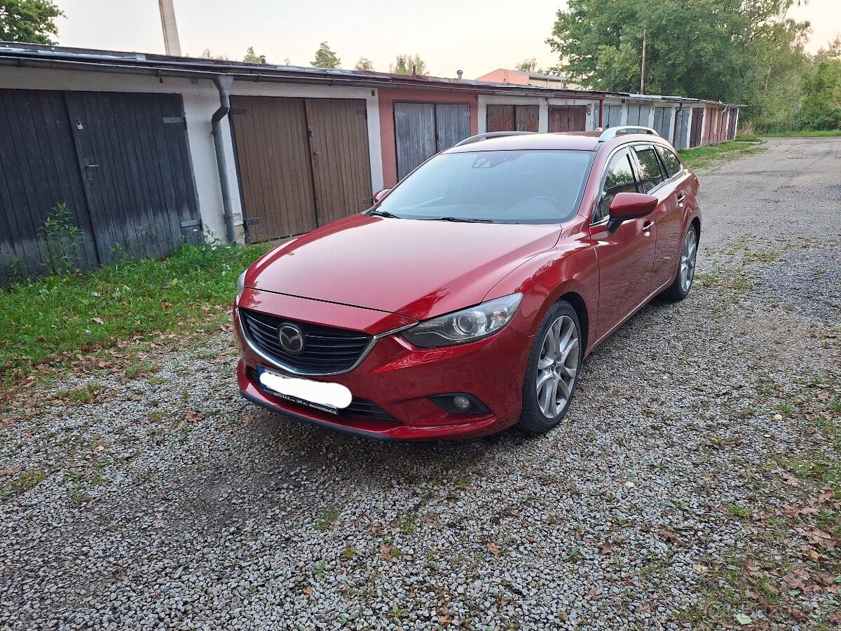 MAZDA 6 COMBI 2,2 SKYACTIVE-D 129 kW AUT. TOP REVOLUTION