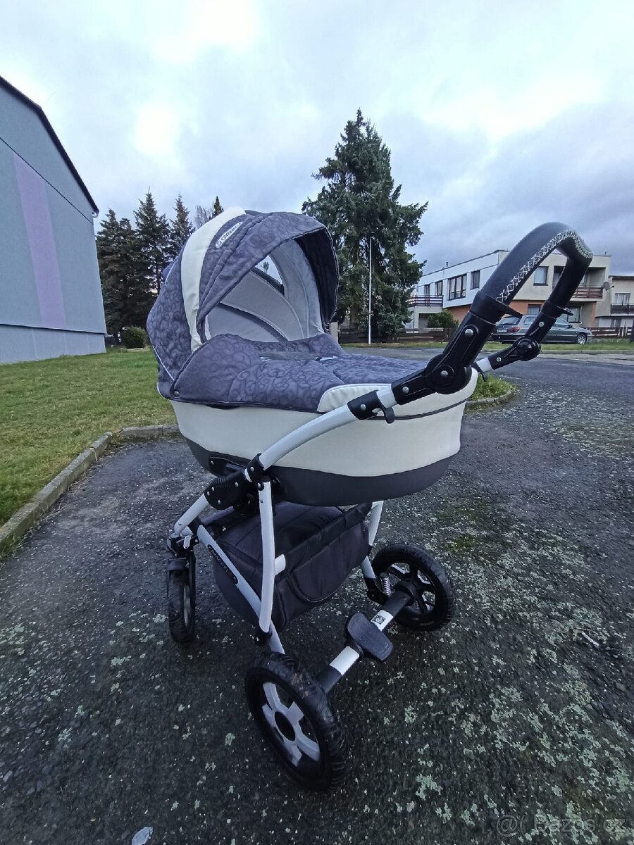 Kočárek Camarelo 3v1