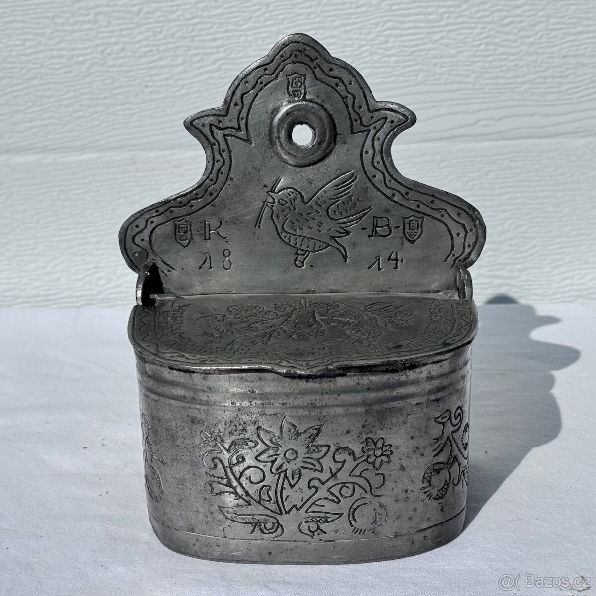 Starožitná cínová slánka s rokem 1814