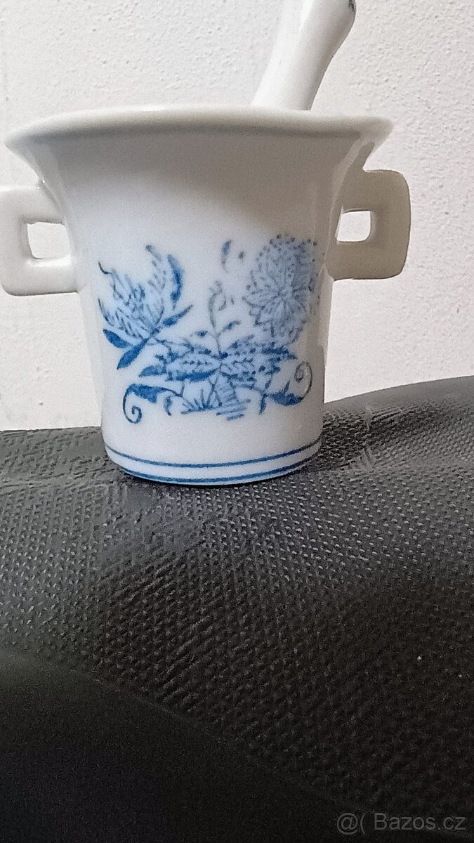 Mini hmoždíř, cibulákový vzor