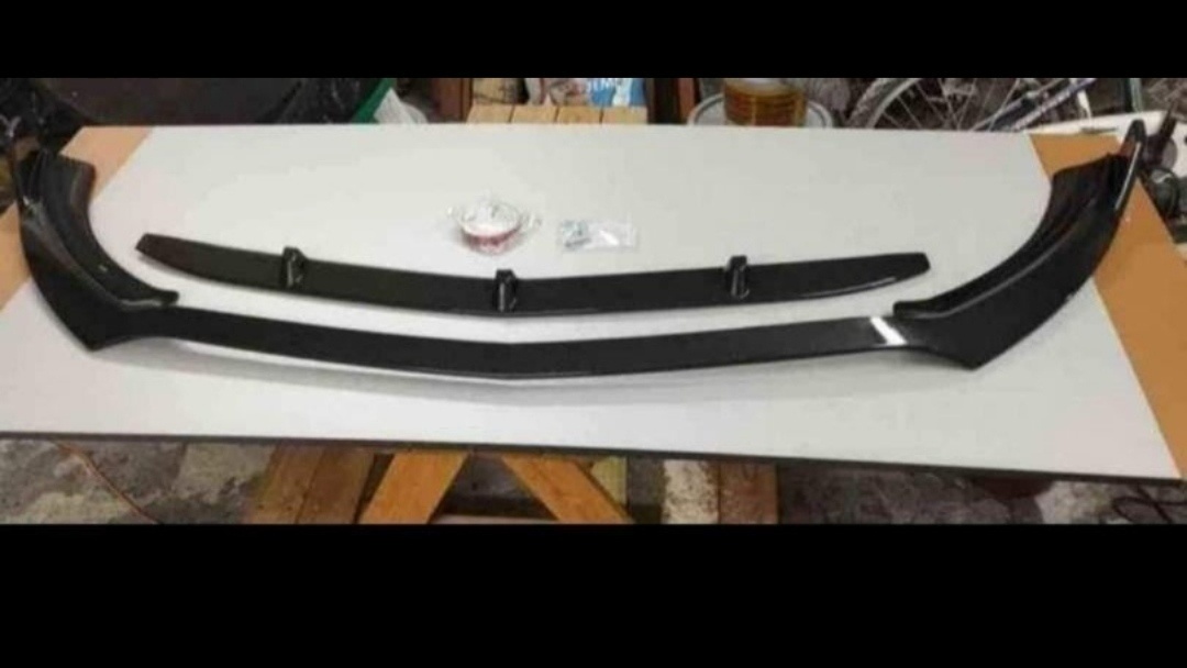 Přední spoiler Mercedes w118