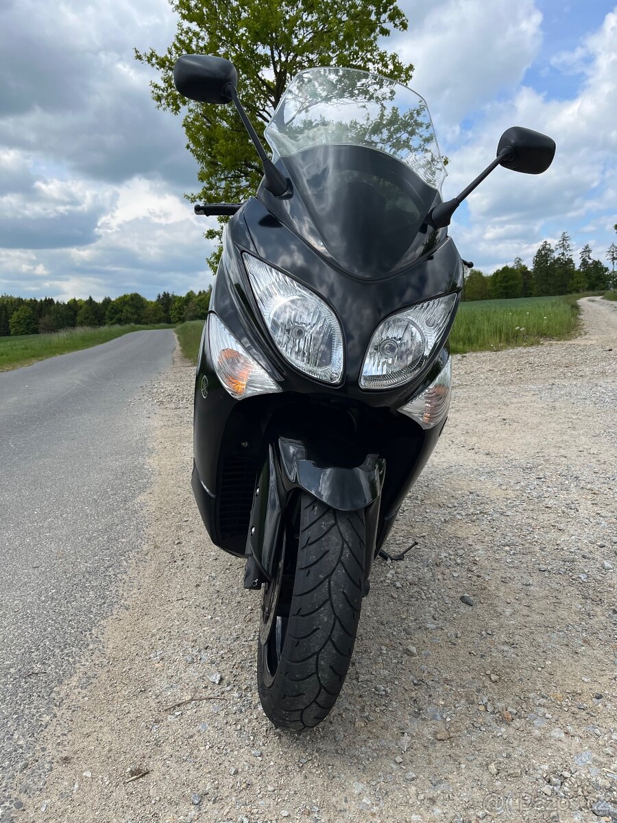 Yamaha T-max 500