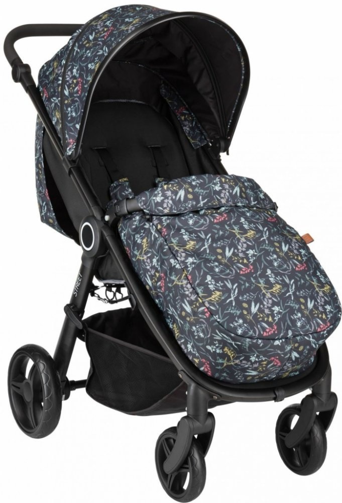 Sportovní kočárek PETITE&MARS street air