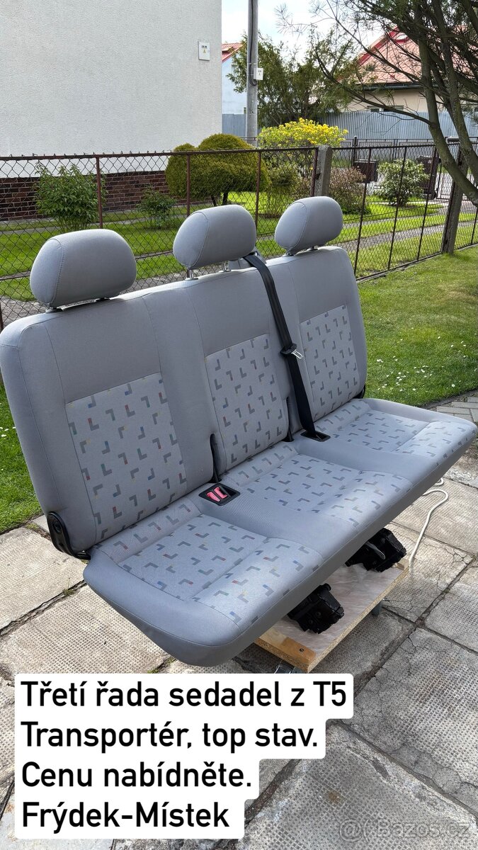 Zadní troj sedadlo z VW T5 Transportér + pásy