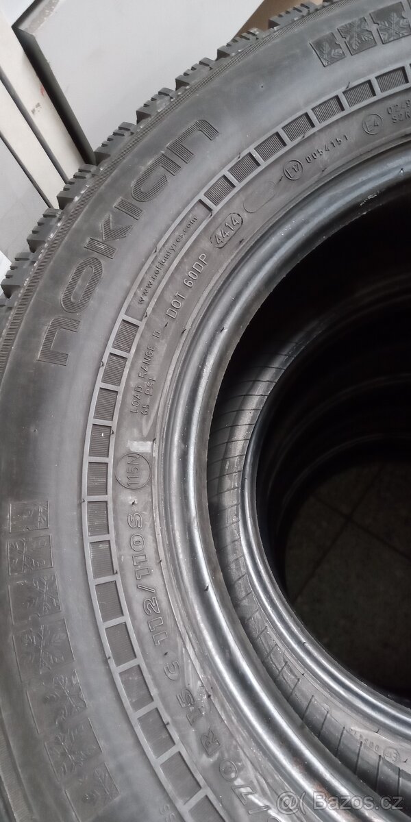 NOKIAN 225/70 R15C 112/110S