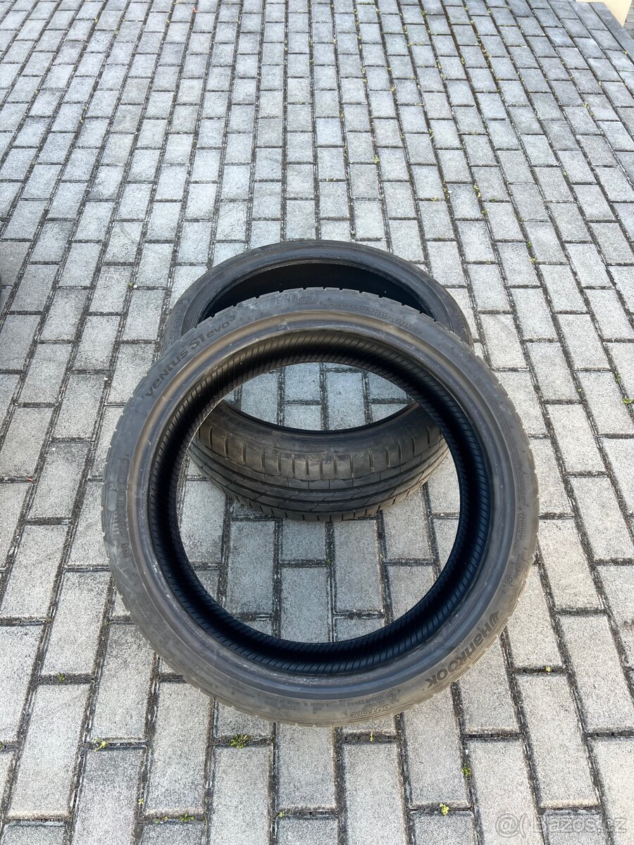Pneumatiky 225/35 R19 Hankook Ventus S1 evo3