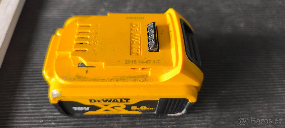 Baterie DeWALT na Repase