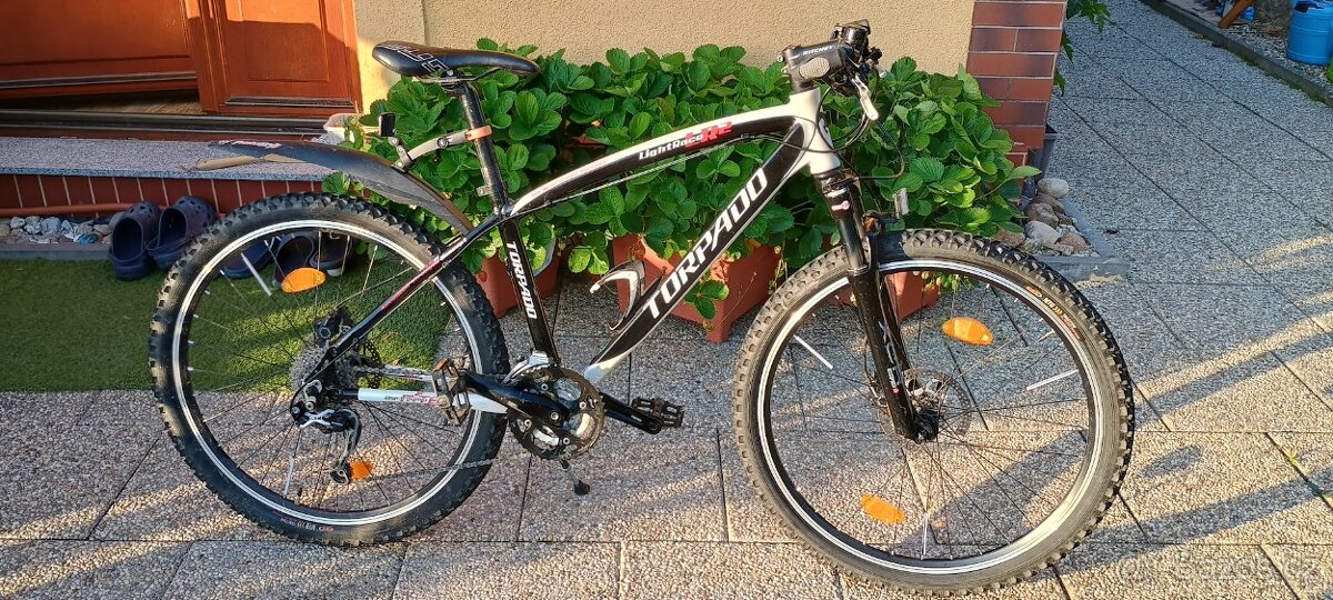 Horské kolo Torpado Light Race vel. 40 na výšku 145 - 160 cm