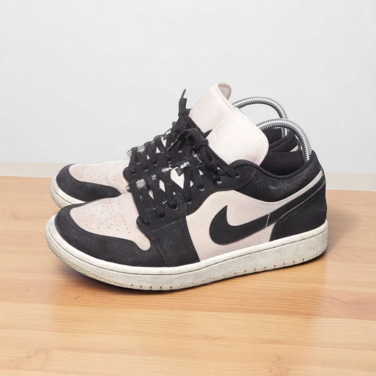 Nike Air Jordan 1 Low "Guava Ice" vel. 42.5