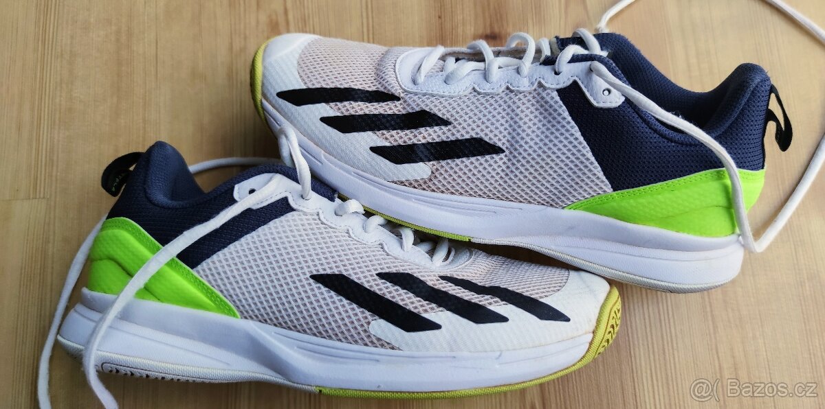 Chlapecké tenisové boty Zn. Adidas, vel. 39