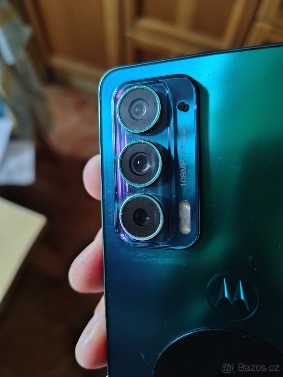 Mobilní telefon Motorola Edge 20 neo