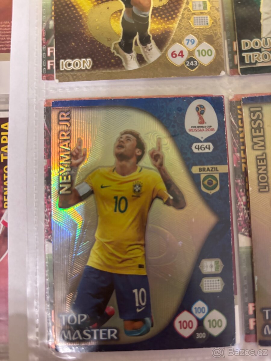 Sběratelské fotbalové kartičky Panini
