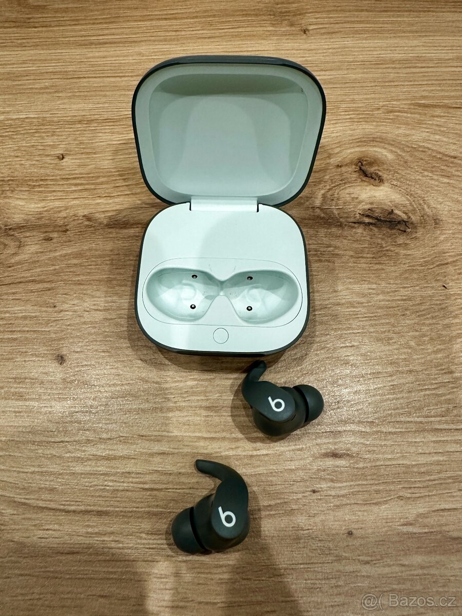 🎧 Beats Fit Pro (Sage Gray) – ANC, Spatial Audio