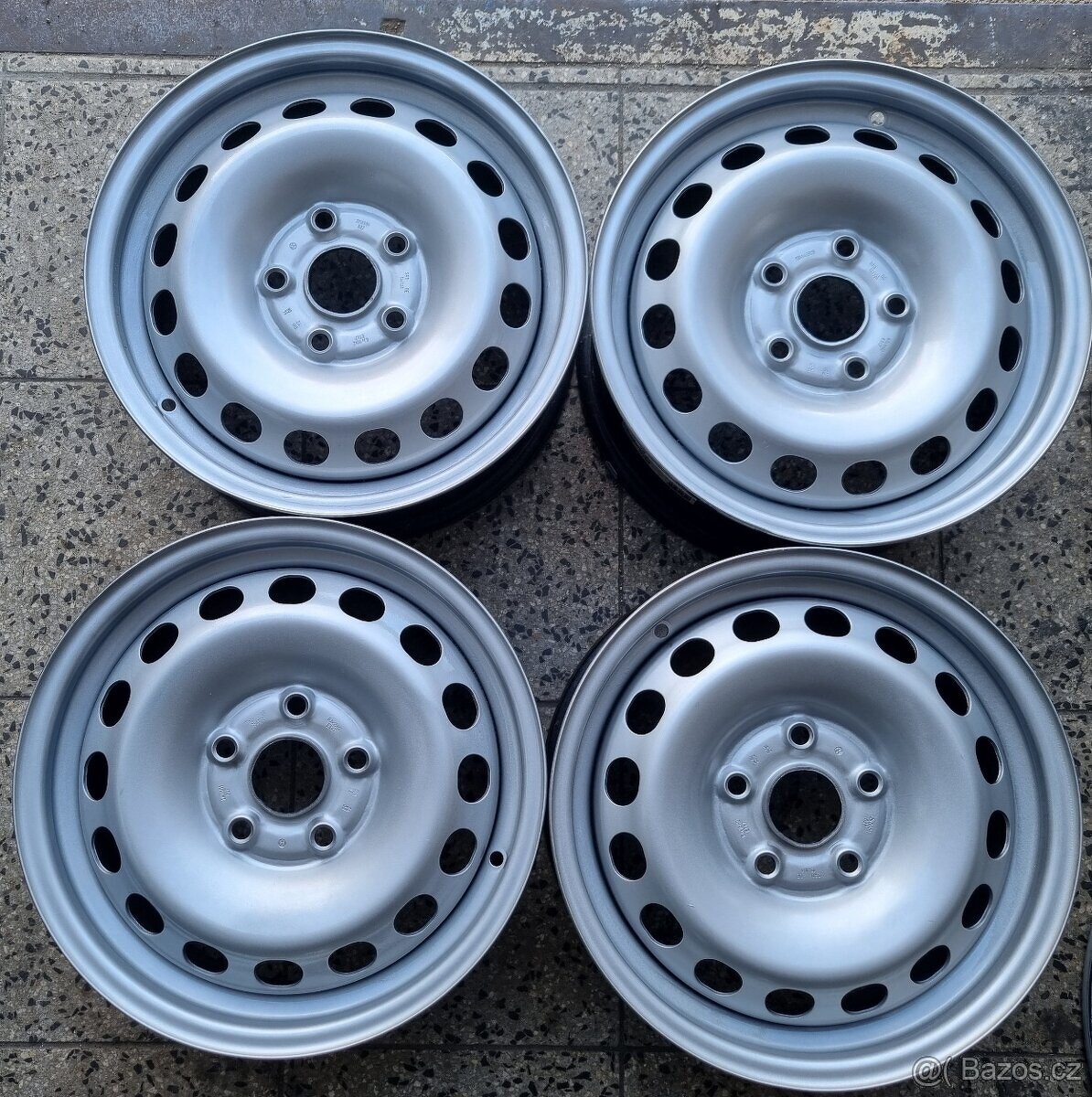 Plechové disky Škoda VW Seat 6J 15 5X112 ET47
