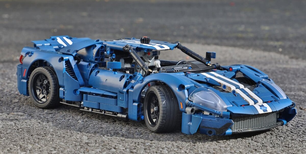 Stavebnice Ford GT– plně kompatibilní s LEGO 42154