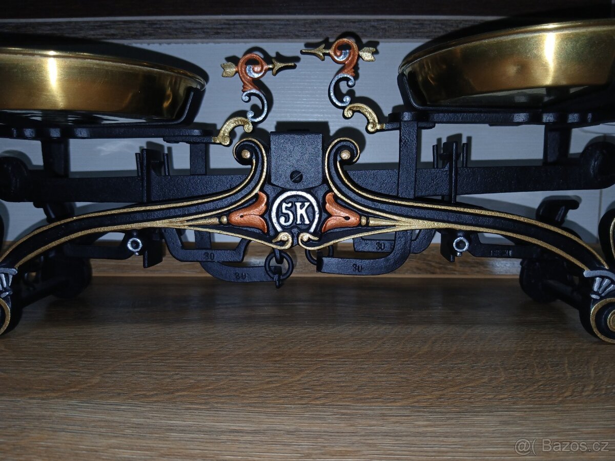 Staré váhy .Zvonky...