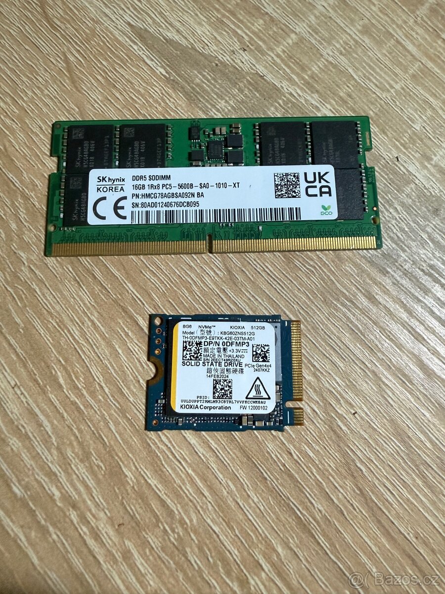 Prodám paměť + SSD (viz foto)
