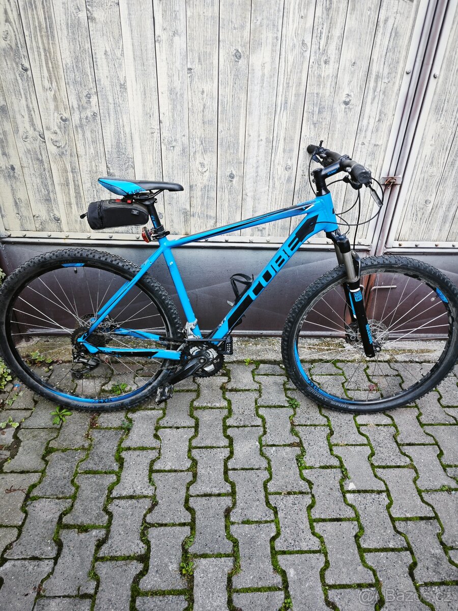 Prodám kolo Cube Analog