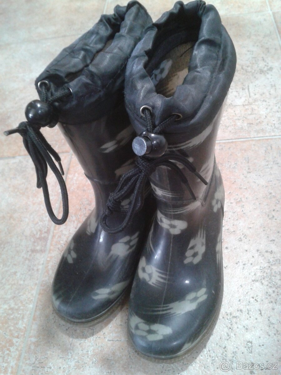 Holinky / gumáky / gumovky. Vel. 30