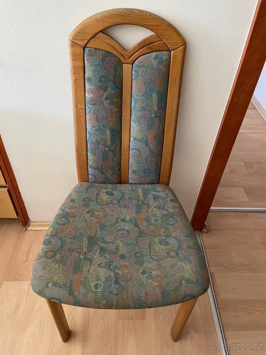 Dubová židle (1 kus)