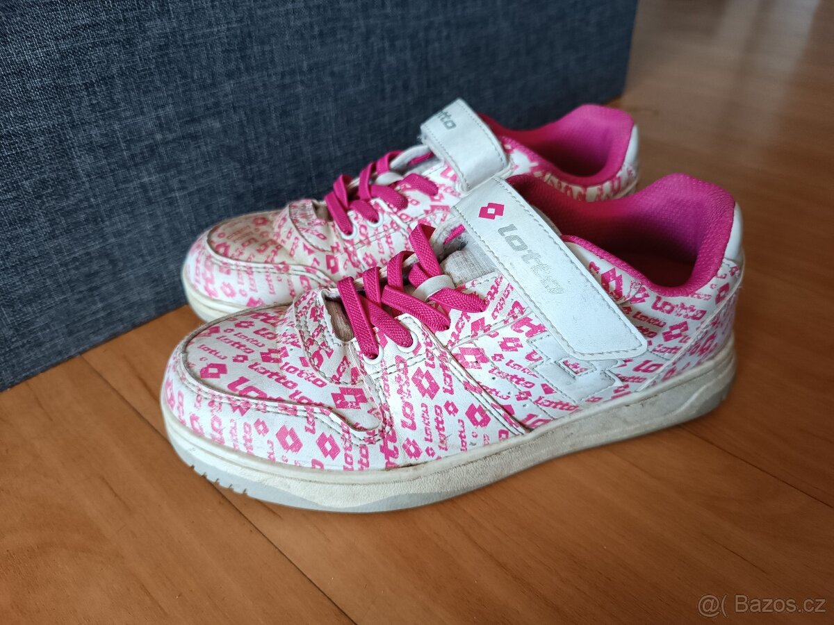 Botasky Lotto - vel. 34